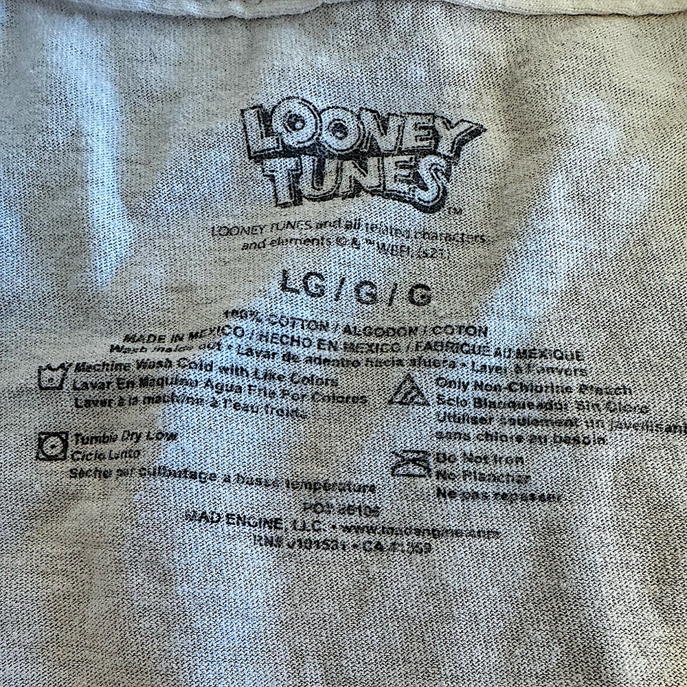 Looney toons Tshirt